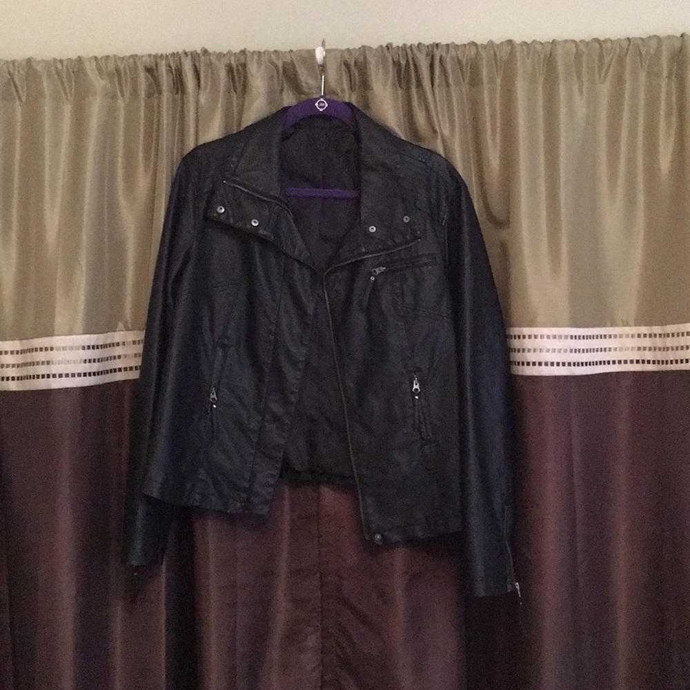 Apt 9 Women’s XL Faux Leather Jacket